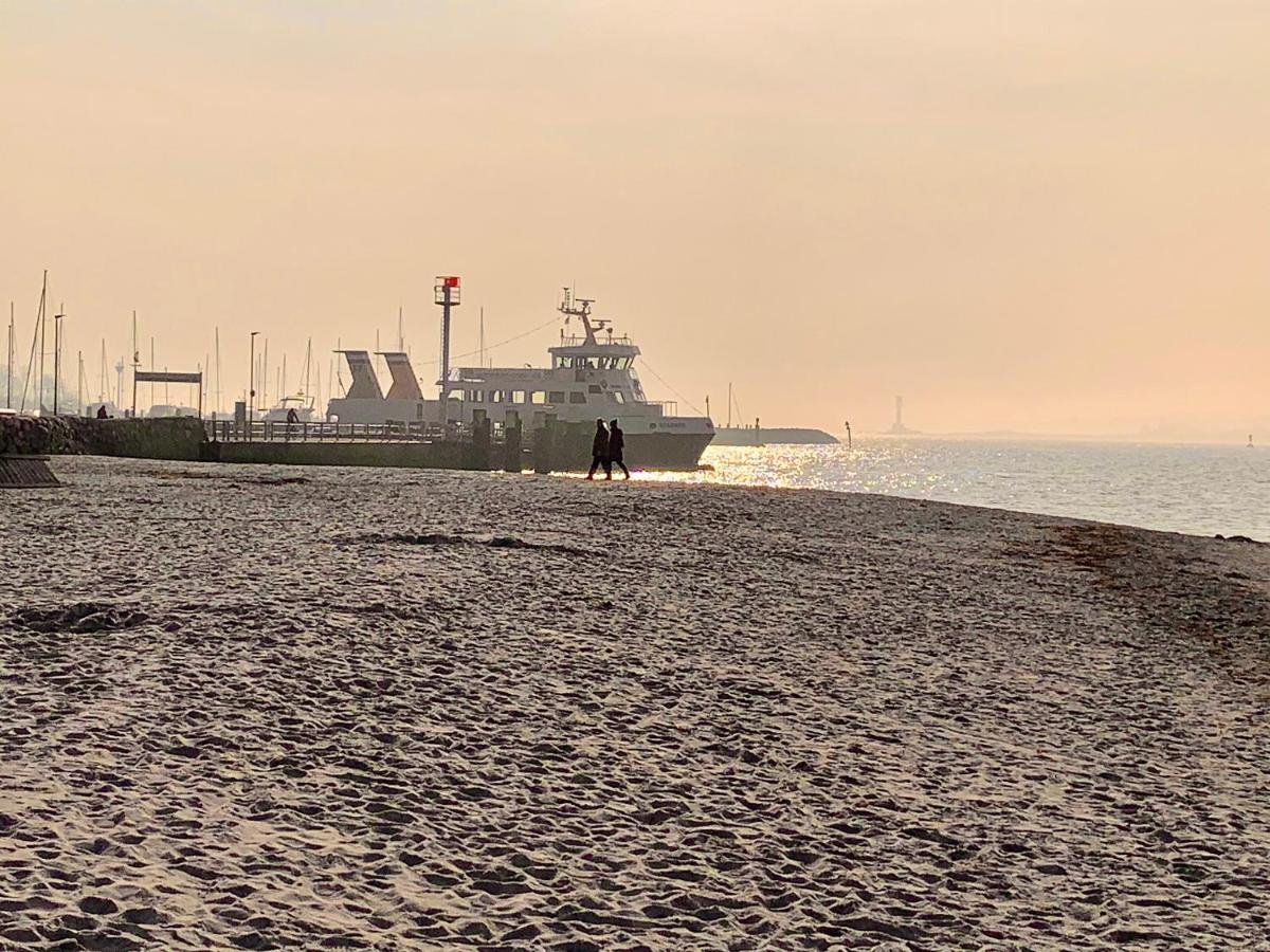 Fewo Lust Auf Laboe Exterior foto